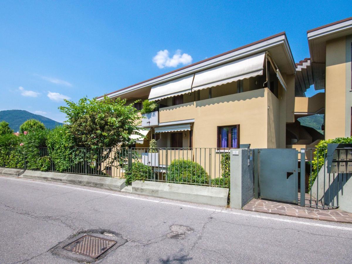 Casa Barbara Apartment Salò Екстериор снимка