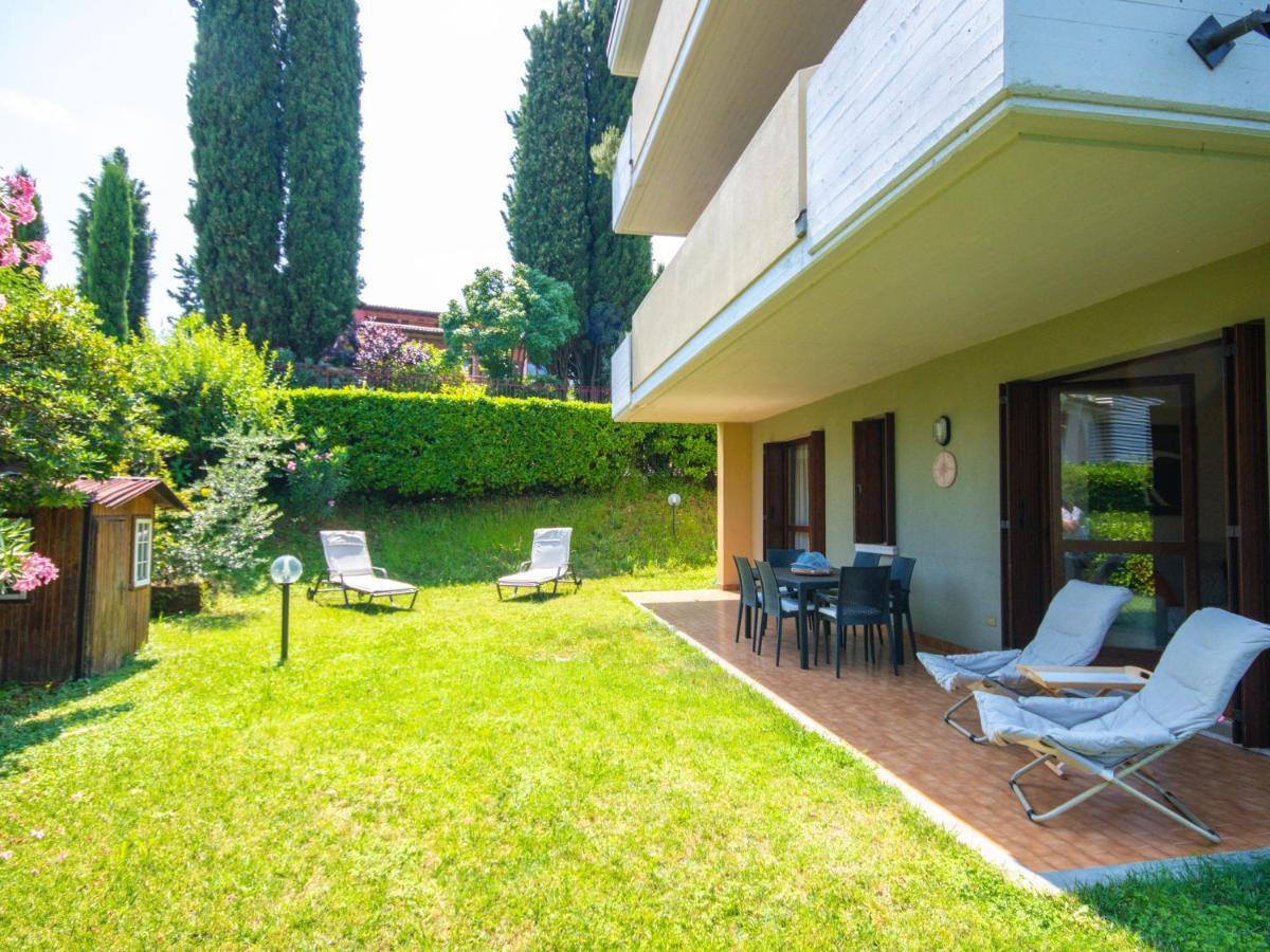 Casa Barbara Apartment Salò Екстериор снимка